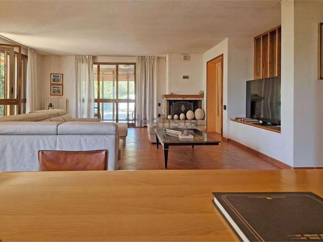 Appartamento in vendita a Roncaglia, Marche