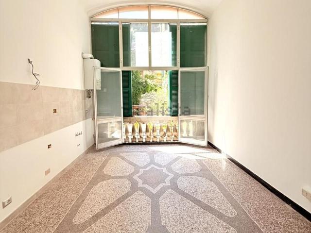 Appartamento in vendita a Centro Est, Serra Riccò