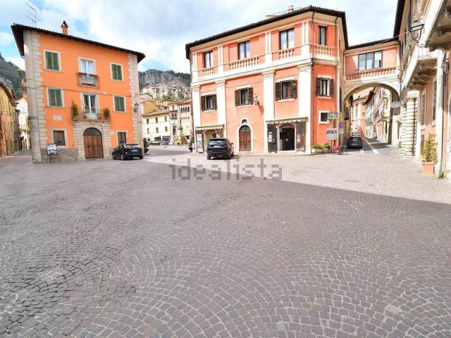 Appartamento in vendita a Tagliacozzo, Abruzzo