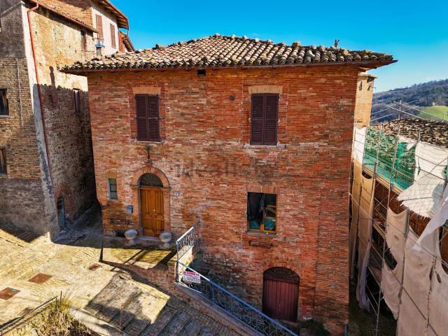 Appartamento in vendita a Morelli, Marche