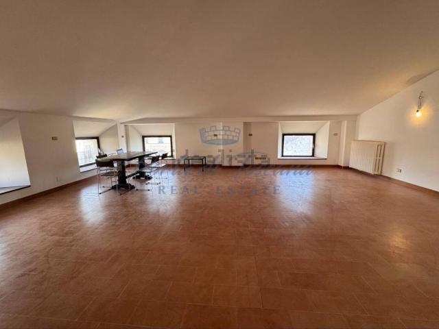 Appartamento in vendita a Tonfano, Toscana