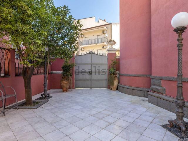 Appartamento in vendita a Letojanni, Sicilia
