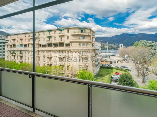 Appartamento in vendita a Stadio, Como