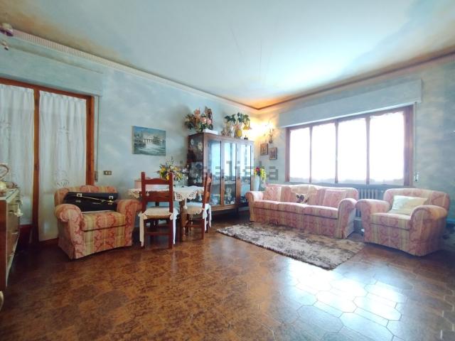 Appartamento in vendita a Lamporecchio, Toscana