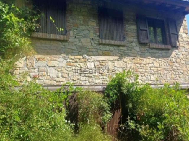 Appartamento in vendita a Vernasca, Reggio Emilia