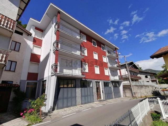 Appartamento in vendita a Casargo, Lombardia