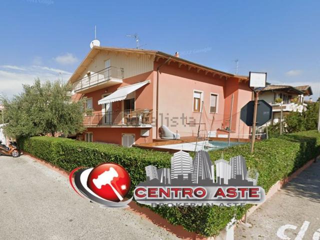 Appartamento in vendita a Lucrezia, Cartoceto