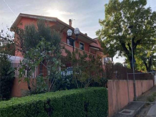 Appartamento in vendita a Calfabbro, Tavoleto