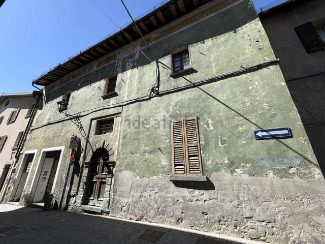 Appartamento in vendita a Comunità montana Alta Valtellina, Bormio