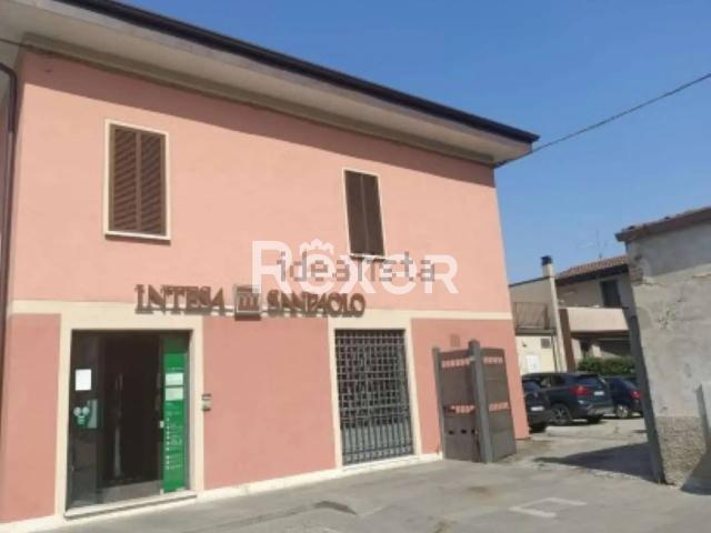 Appartamento in vendita a Dello, Lombardia