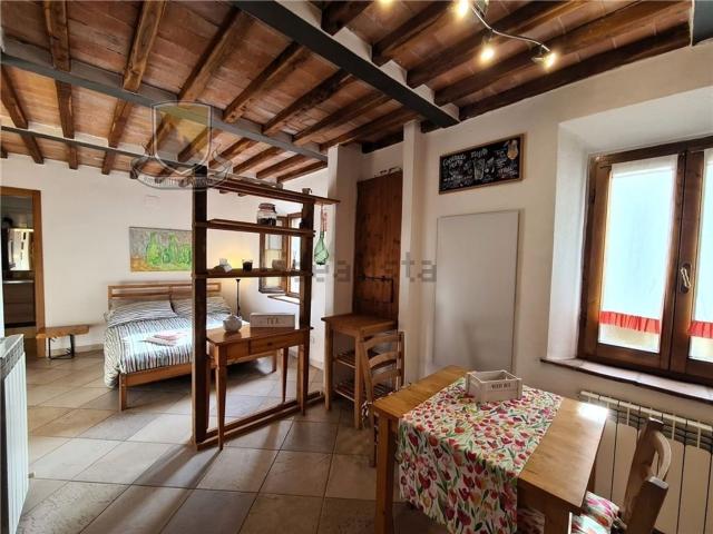 Appartamento in vendita a Chiusdino, Toscana