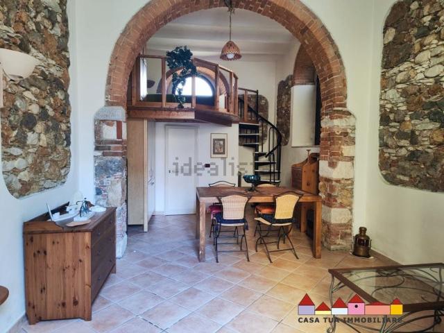 Appartamento in vendita a Carrara, Toscana