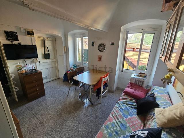 Appartamento in vendita a Ventimiglia, Liguria