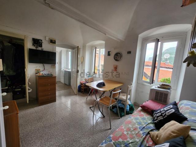 Appartamento in vendita a Ventimiglia, Liguria