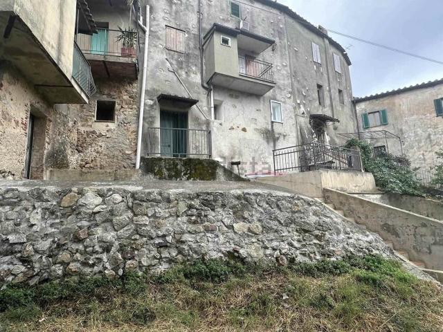 Appartamento in vendita a Bivio Di Ravi, Toscana