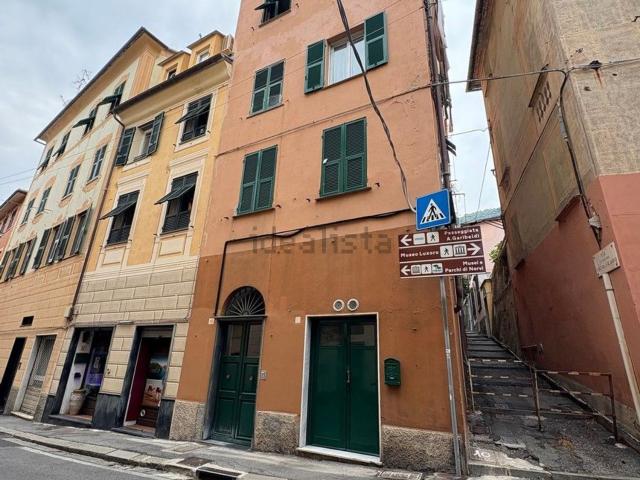 Appartamento in vendita a Sant'Ilario, Genova