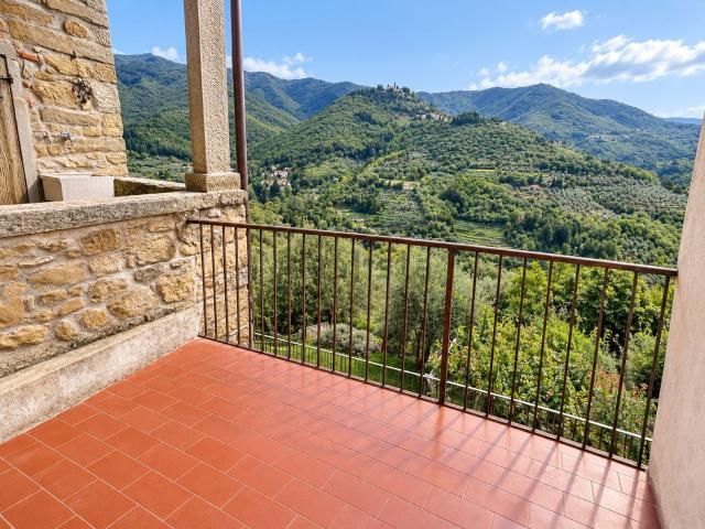 Appartamento in vendita a Poggio di Loro, Loro Ciuffenna