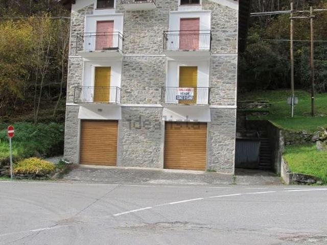 Appartamento in vendita a Spriana, Lombardia