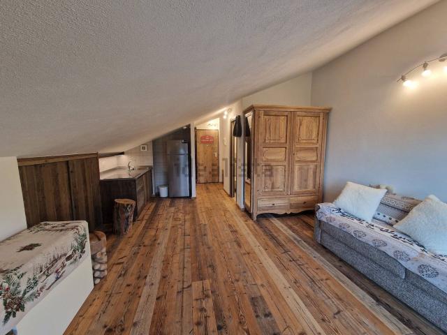 Appartamento in vendita a Borgo Stalle Lunghe, Piemonte