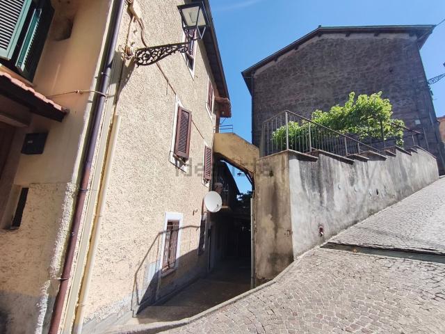 Appartamento in vendita a Soriano Nel Cimino, Lazio