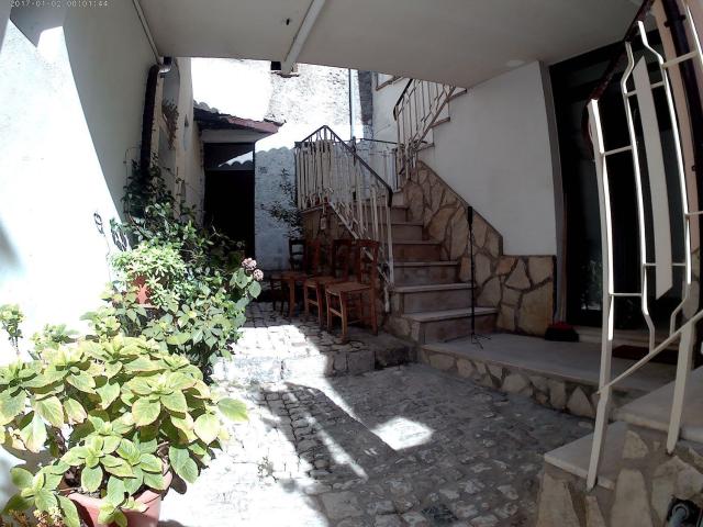 Appartamento in vendita a Roccamandolfi, Molise
