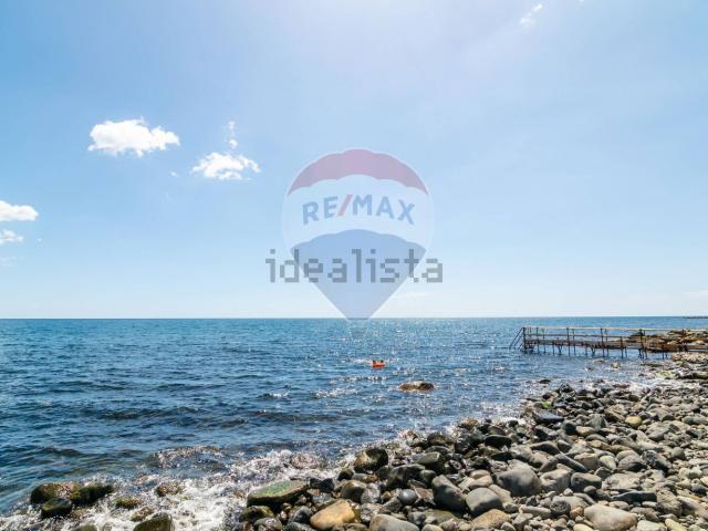 Appartamento in vendita a Riposto, Catania