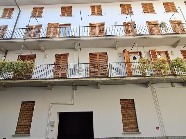 Appartamento in vendita a Voghera, Lombardia