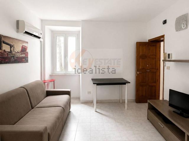Appartamento in vendita a Cappuccini, Cala Di Volpe