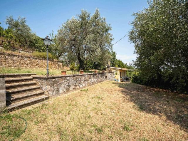 Appartamento in vendita a La Serra, Carmignano