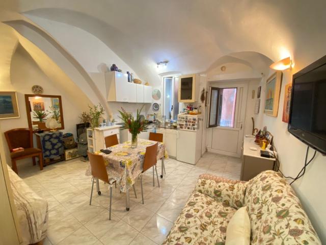 Appartamento in vendita a Poggio di Sanremo, San Remo