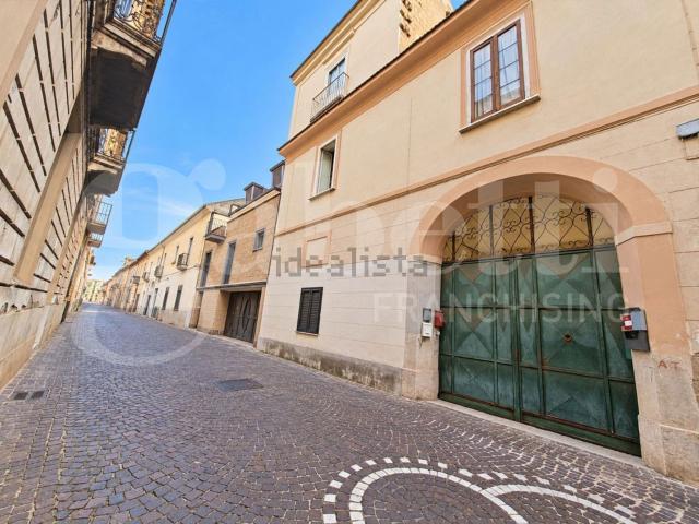 Appartamento in vendita a Curti