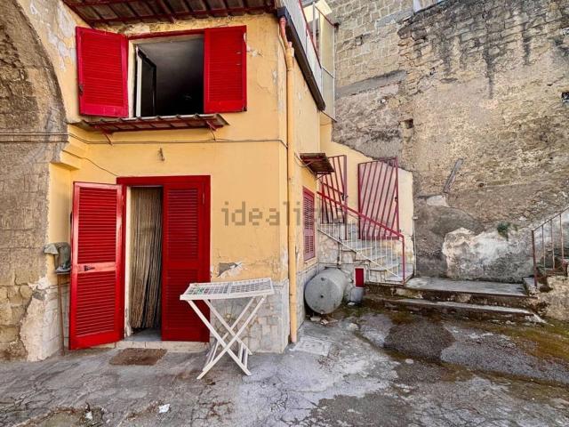 Appartamento in vendita a Sant'antimo, Campania