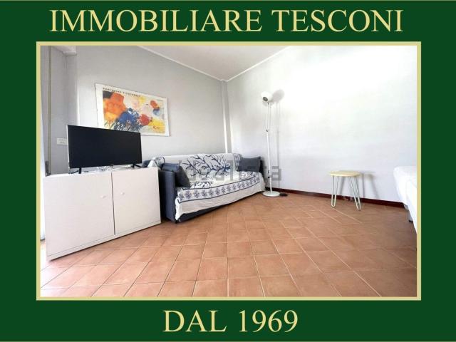 Appartamento in vendita a Vittoria Apuana, Forte Dei Marmi