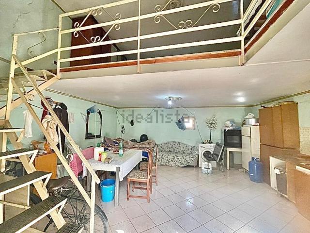 Appartamento in vendita a Arzano, Campania