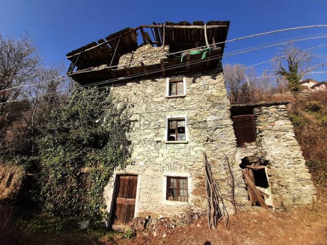 Appartamento in vendita a Teglio, Lombardia