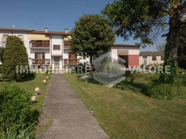 Appartamento in vendita a Nogarole Rocca, Veneto