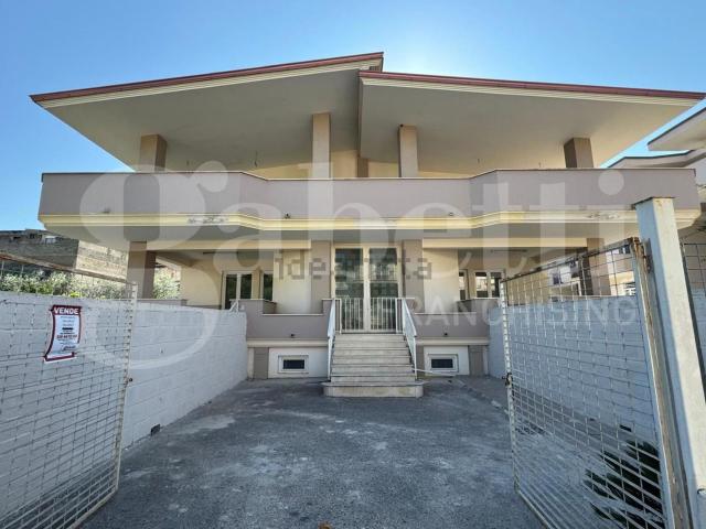 Attico in vendita a Centro Storico, Caserta