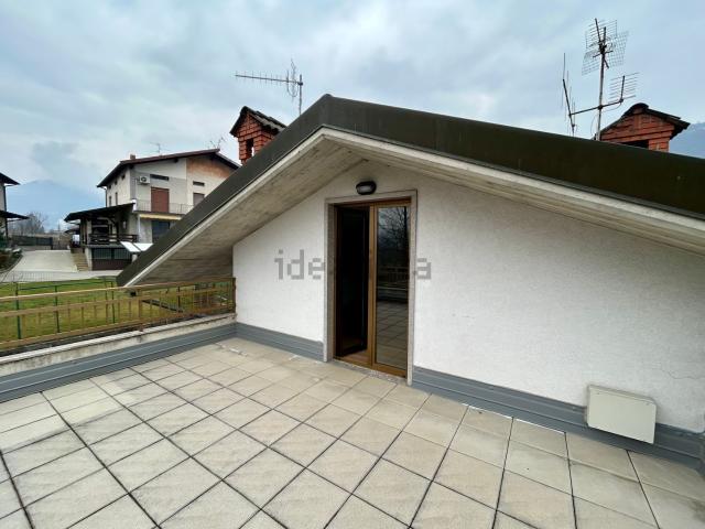 Attico in vendita a Cazzano Sant'andrea, Lombardia