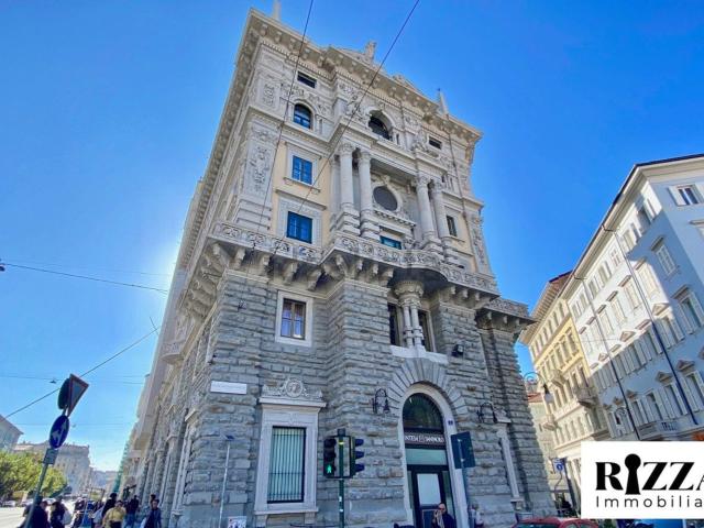 Appartamento in vendita a Borgo Teresiano, Trieste