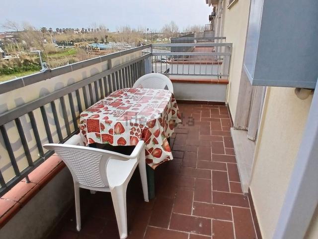 Appartamento in vendita a Tenuta di Marinella, Sarzana