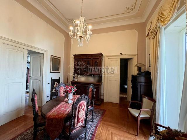 Appartamento in vendita a Centro Storico, Caserta