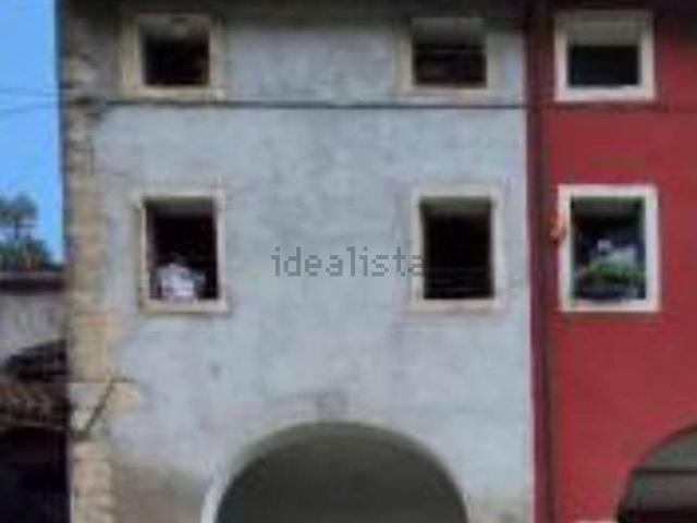Appartamento in vendita a Castelgomberto, Veneto