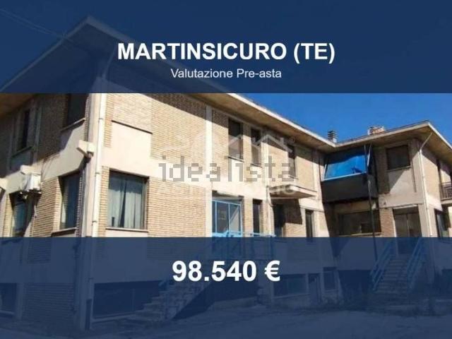 Appartamento in vendita a Unione dei Comuni della Val Vibrata, Martinsicuro