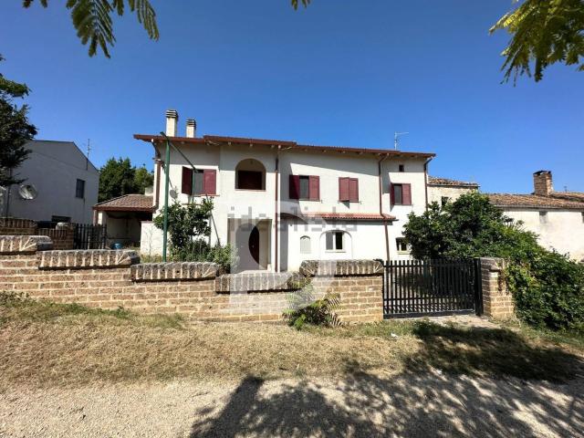 Appartamento in vendita a Loreto Aprutino, Abruzzo