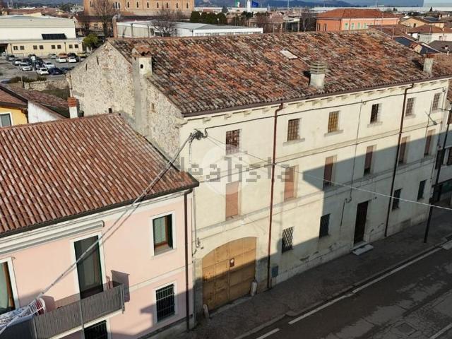 Appartamento in vendita a Belfiore, Veneto