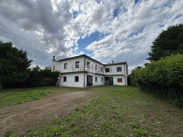 Appartamento in vendita a Monselice, Veneto