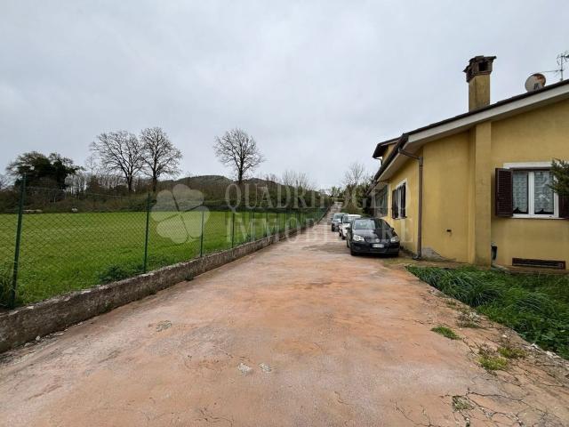 Appartamento in vendita a Valle Santo Stefano, Roma Capitale