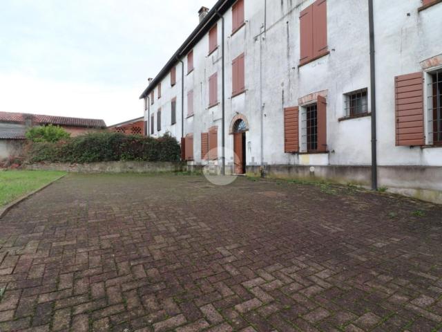 Appartamento in vendita a Castel D'ario, Lombardia