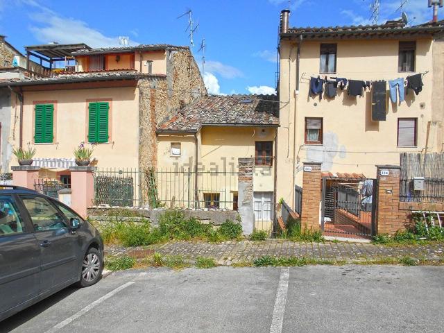 Appartamento in vendita a La Badia, Colle Di Val D'elsa