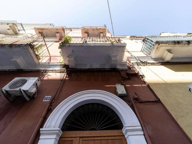 Appartamento in vendita a Municipio 1, Puglia